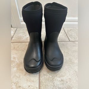 Bogs. Size 12 kids